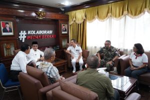 Komandan Kapal Perang Prancis FNS Vedemiaire Bangga Bisa Berlabuh di Pelabuhan Belawan