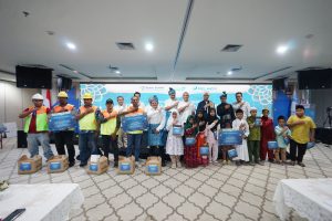 PELINDO BERBAGI RAMADHAN 2024 SANTUNI ANAK YATIM, BAGIKAN RIBUAN TAKJIL, DAN SEMBAKO GRATIS