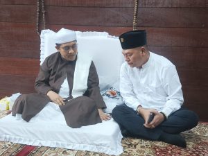 Nikson Nababan Silaturahmi ke Tuan Guru Besilam Langkat