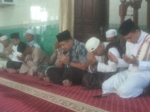 Ade jona ajak Anak Yatim dan Dai Kota Medan Do’akan Prabowo Subianto