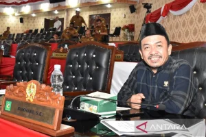 F PKS Setujui Revisi Perda Persampahan