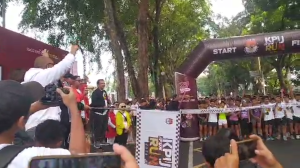 Sosialisasikan Masyarakat Memilih, KPU Sumut Gelar Fun Run 2024