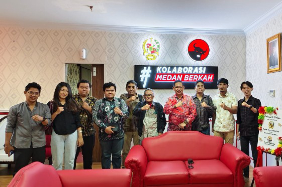 Ketua DPRD Kota Medan, Drs. Wong Chun Sen Tarigan, MPd. B terima audensi Persatuan Alumni GMNI