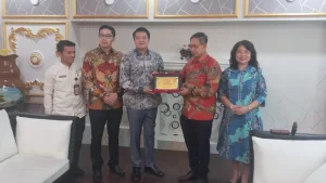 Ketua DPRD MEdan terima Kunjungan Konjen RRT