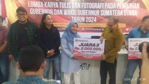 KPU Sumut Serahkan Hadiah Lomba Karya Tulis dan Fotografi Pemilihan Gubernur dan Wakil Gubernur Sumut 2024