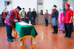 Bobby Nasution Lantik 54 Pejabat Fungsional Pemko Medan