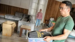 KPK Geledah Rumah Ridwan Kamil