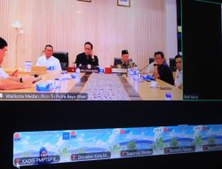 Paripurna DPRD Medan, Rico Waas Ikuti dan Dengarkan Pemandangan Umum Fraksi-fraksi Atas Ranperda Perubahan APBD Secara Daring