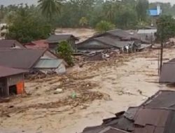 Banjir Bandang Landa Tapteng, Sumut