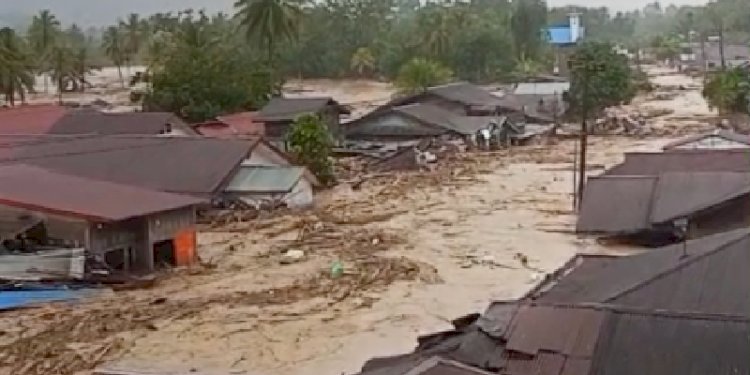 Banjir Bandang tapanuli tengah