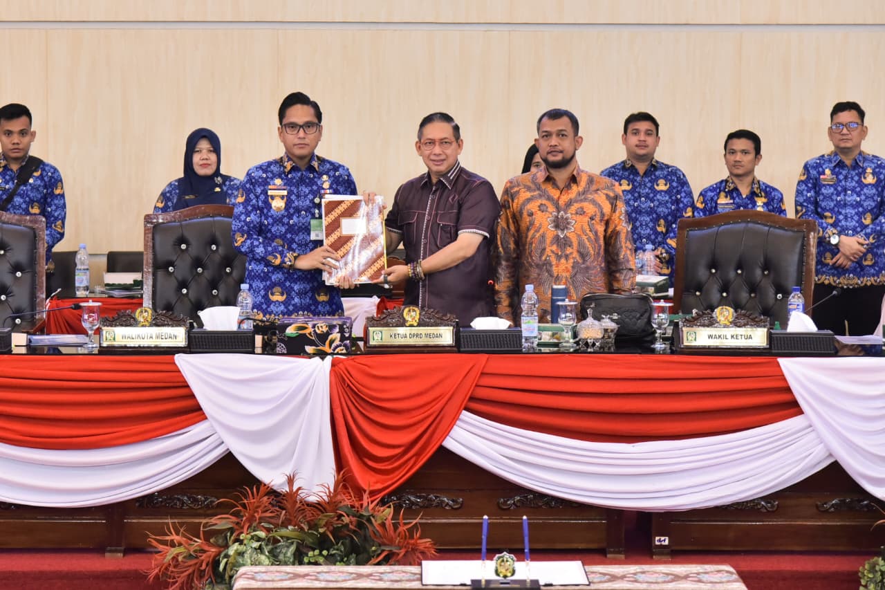 Perda Tentang Pencegahan dan Penanggulangan Kebakaran Disahkan, Rico Waas: Wujud Nyata Komitmen Pemko Medan Berikan Perlindungan Kepada Masyarakat Dari Ancaman Bencana Kebakaran