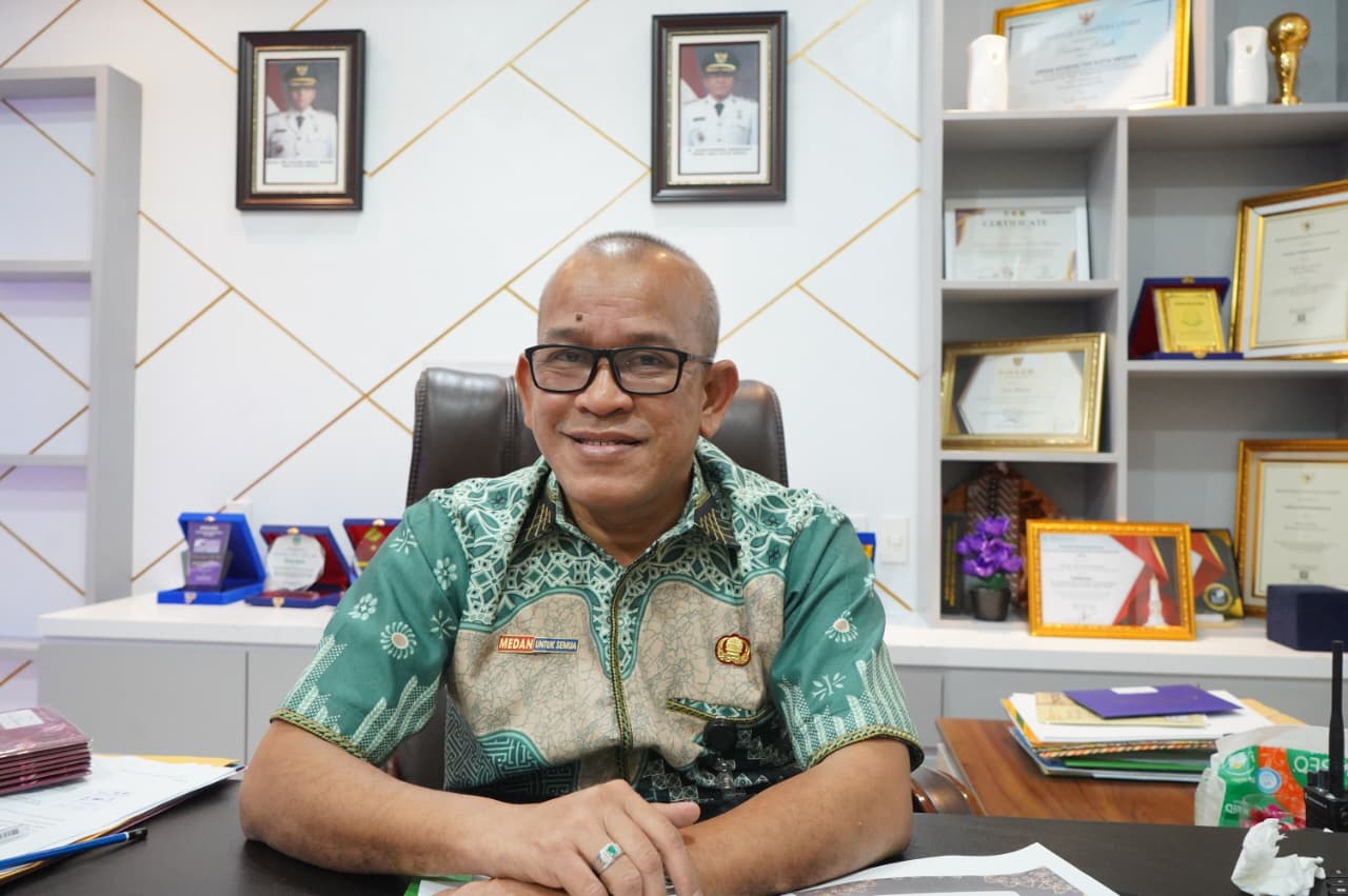 Pemko Medan Terima UHC Award 2026
