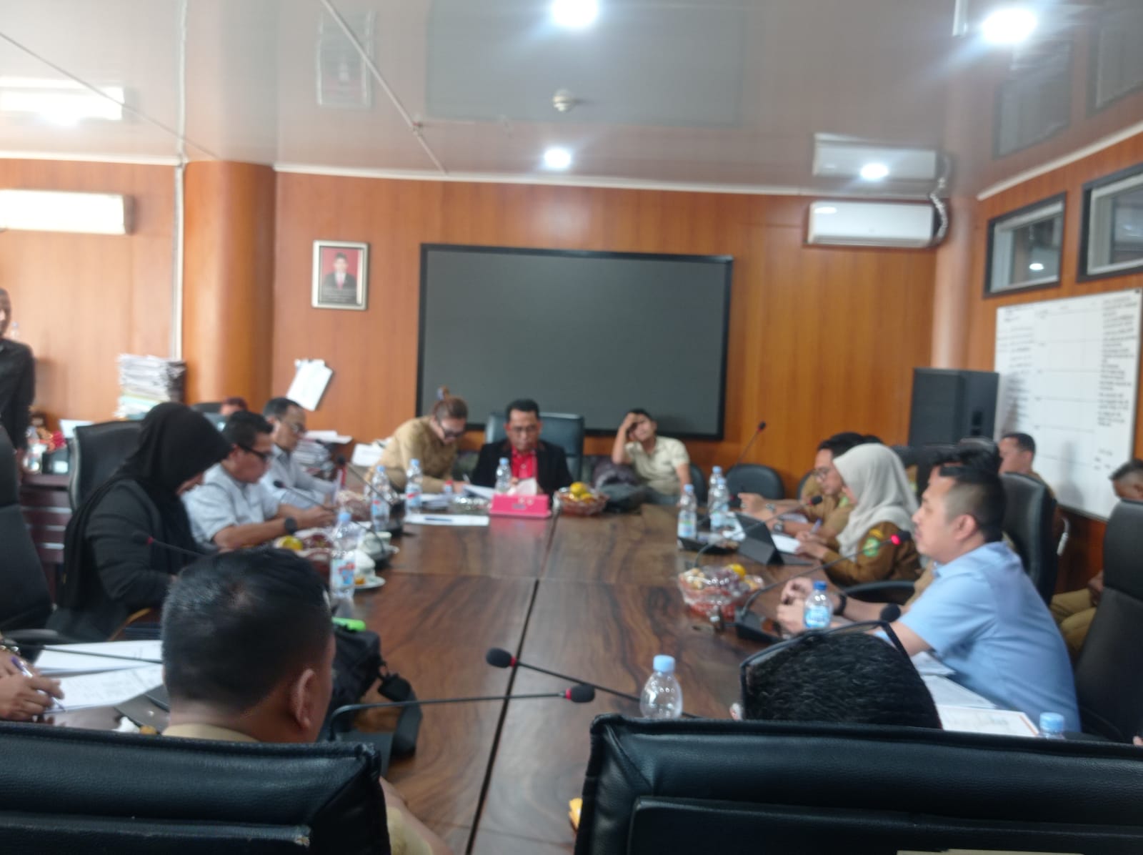 pembongkaran billboard di Medan