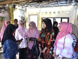 Bakti Sosial Ikatan Keluarga DPRD Kota Medan.