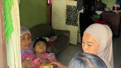 Dalam Rangka Hardiknas 2026, Ketua DPRD Medan Salurkan Susu dan Vitamin untuk Balita Stunting