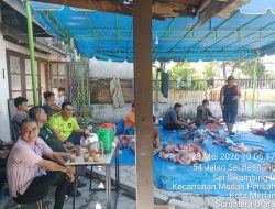 PWPM Sembelih Dua Sapi Kurban Bantuan Wali Kota Medan Rico Waas