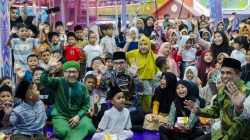 Peringati Lebaran Yatim 10 Muharram, Rico Waas Ajak Anak Yatim Duafa Belanja Baju Baru