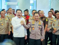 Di Tengah Riuhnya Penegakan Hukum, Kapolri Sambangi TNI dan Kejaksaan