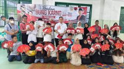 Ketua DPRD Kota Medan Wong Chun Sen Tarigan Bagikan ratusan buku