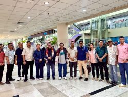 Pengurus Sumut Sambut Kedatangan Ketum SMSI Firdaus di Bandara Kualanamu
