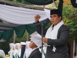Pimpin Upacara Hari Santri Nasional 2026, Rico Waas Ajak Santri Kuasai Teknologi